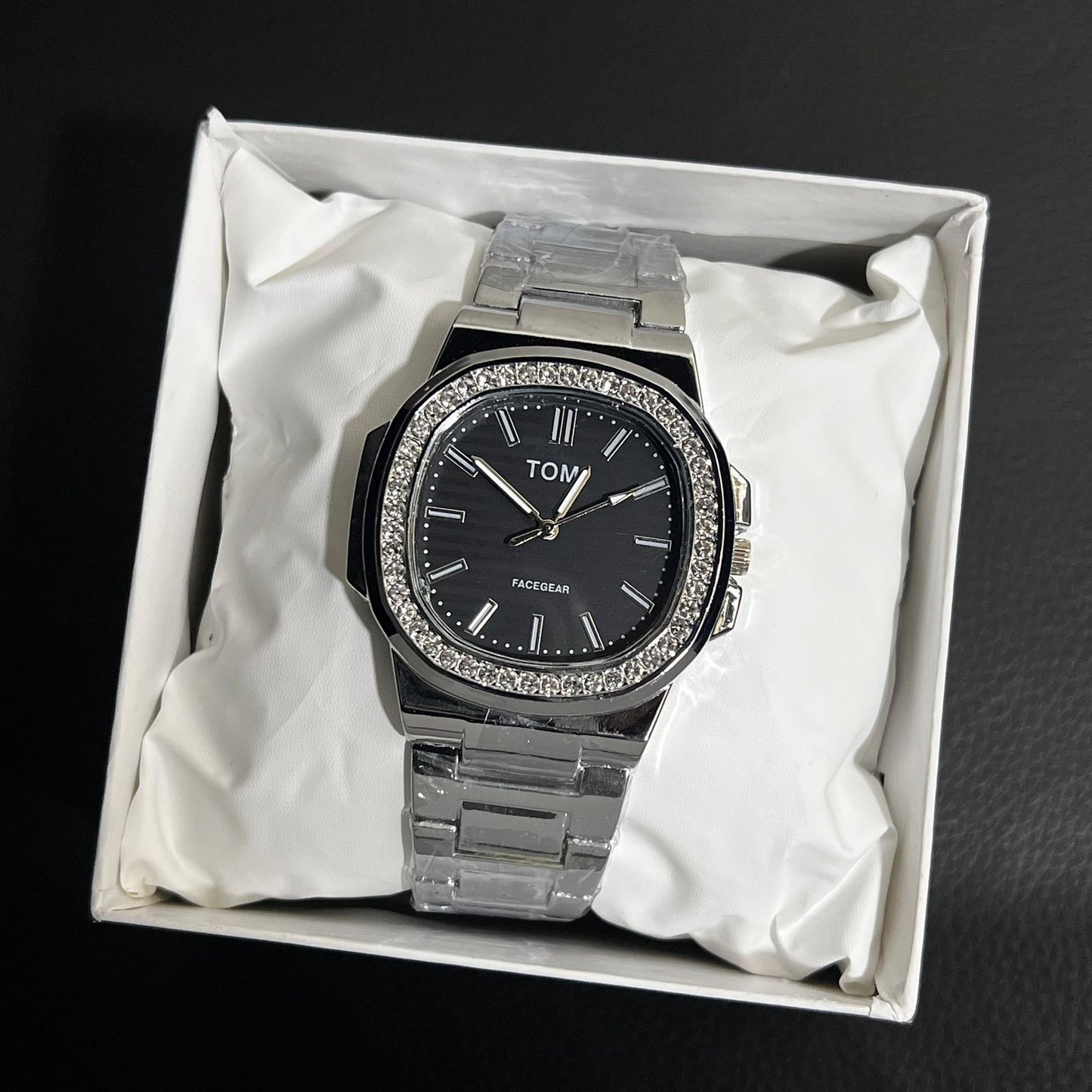 TOMI IN DIAMOND DIAL WATCH